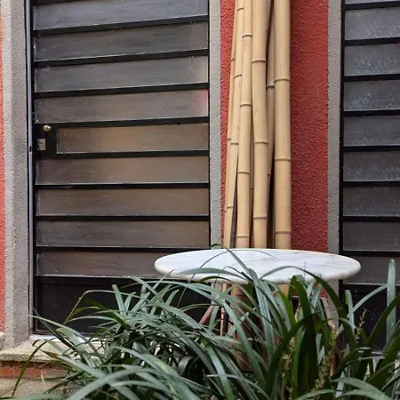 Milanese Loft With Garden