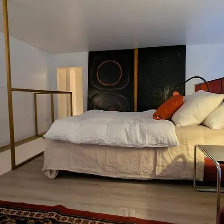 Milanese Loft With Garden Apartment Milan